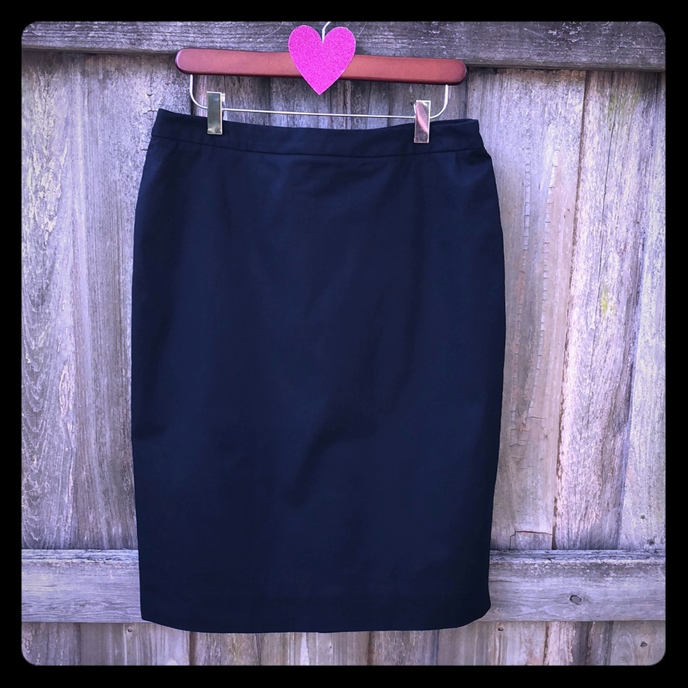 🎀 J.CREW Pencil Skirt 🎀